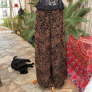 🟤⚫️WIDE LEG ANIMAL PRINT PANTS⚫️🟤